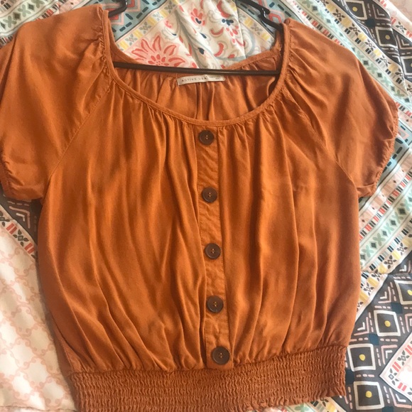 Shirt - Picture 1 of 3